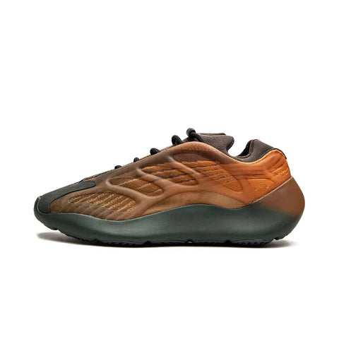 Yeezy 700 V3 Copper Fade