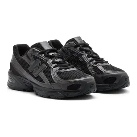 740 Black | Black Cement