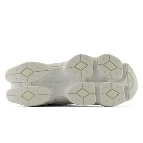 9060 Beige | Reflection