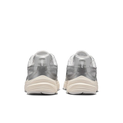 Initiator Vast Grey | Pink Foam
