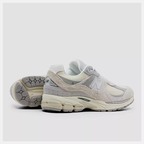 New Balance 2002R Gris M2002REK