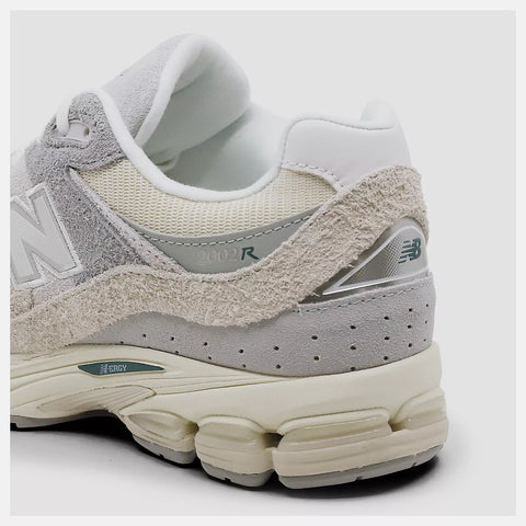 New Balance 2002R Gris M2002REK